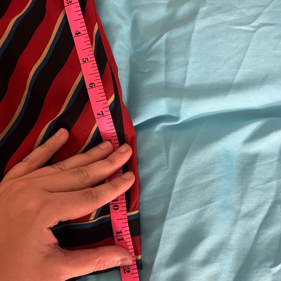 Forever 21 Lightweight open tied back long sleeves - Picture 8 of 8